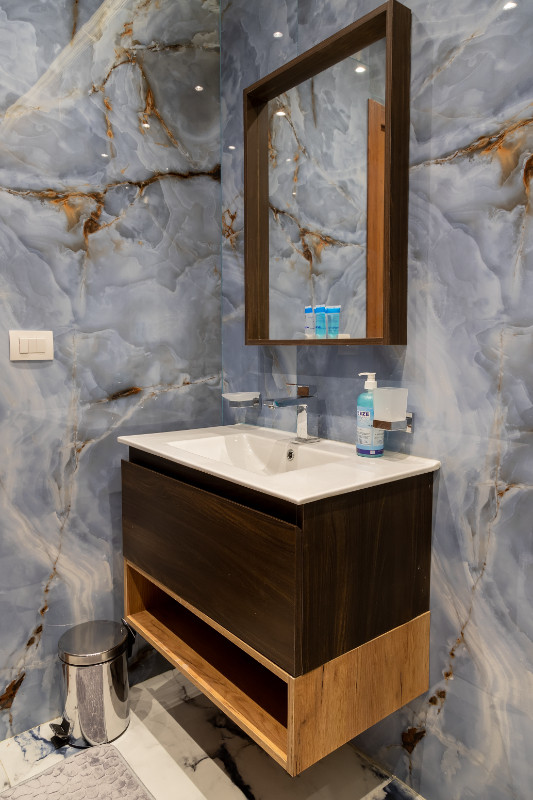 Royal Penthouse details