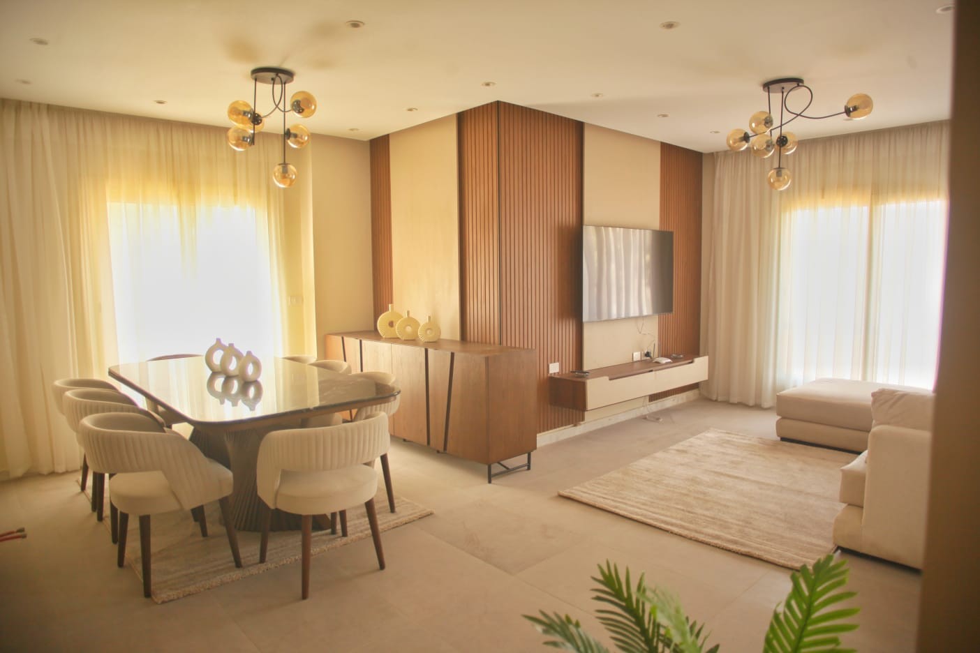 Royal Penthouse details