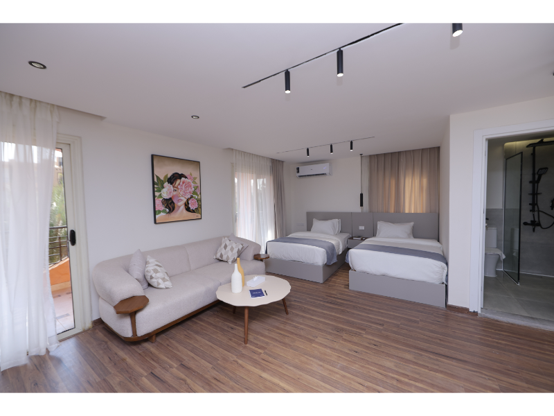 Royal Penthouse details