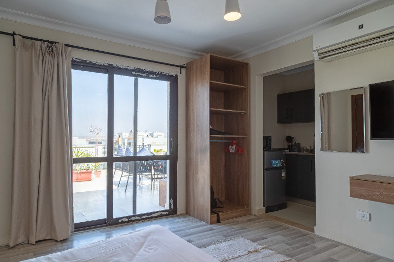 Royal Penthouse details